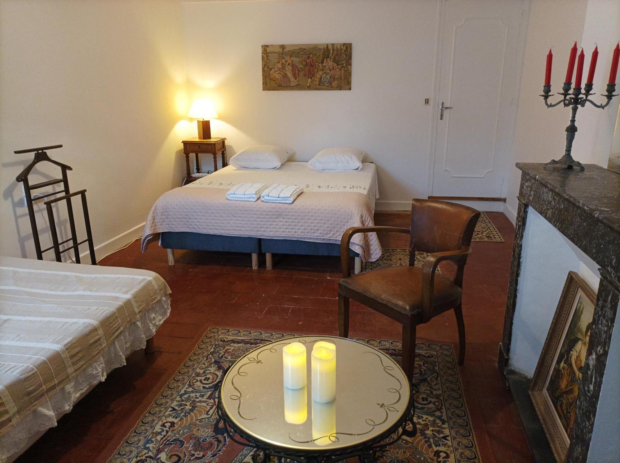 La Maison Au Bord De L'Eau Gracay Екстер'єр фото